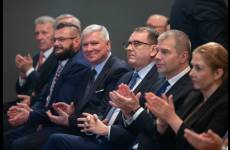 20251119_RS_ROBS2450_original