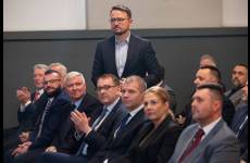 20251119_RS_ROBS2456_original