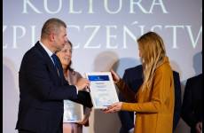 20251119_RS_ROBS2617_original