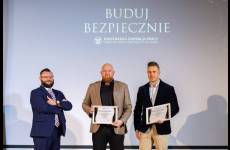 20251119_RS_ROBS2687_original